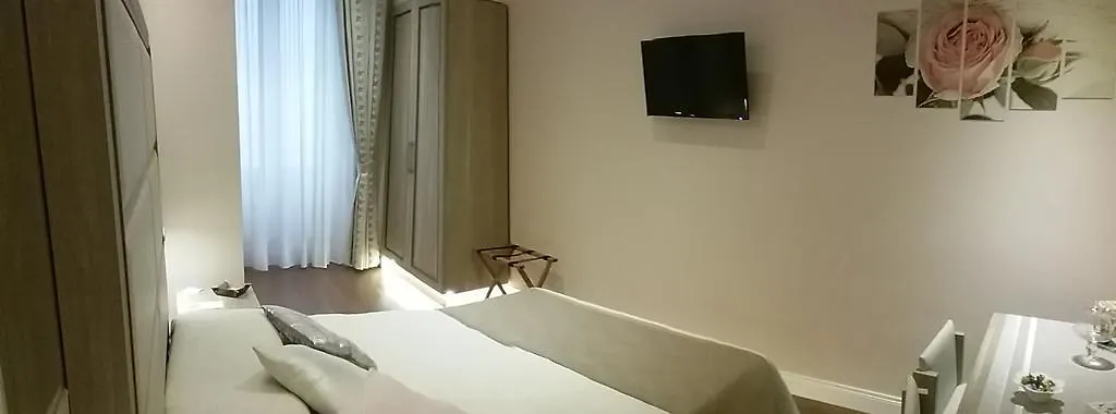 *** Guest house Domus Clara Hotel Rome Italy